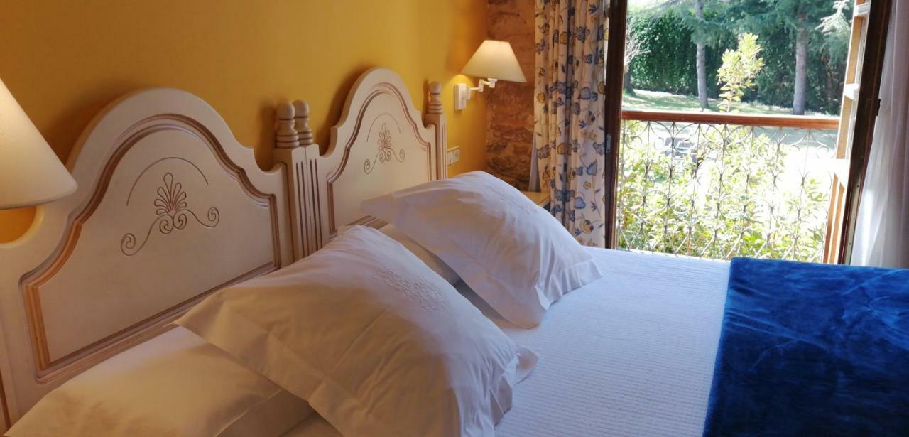 Hotel Palacio De La Vinona Oviedo Dış mekan fotoğraf