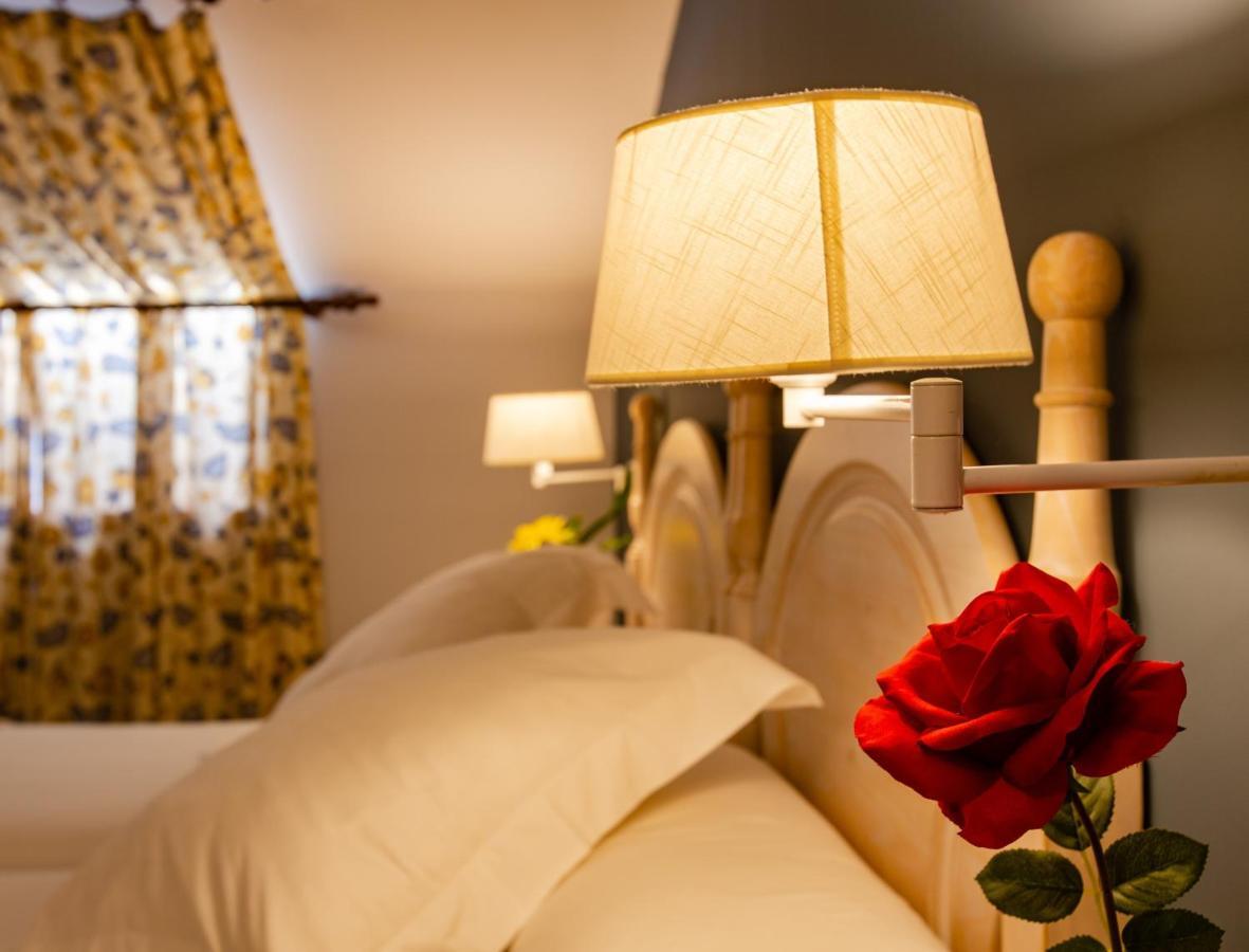 Hotel Palacio De La Vinona Oviedo Dış mekan fotoğraf