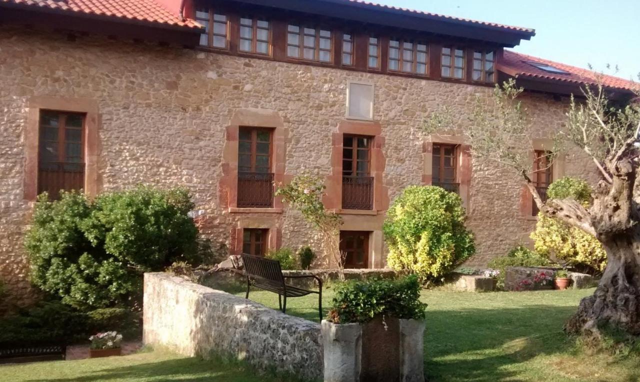 Hotel Palacio De La Vinona Oviedo Dış mekan fotoğraf